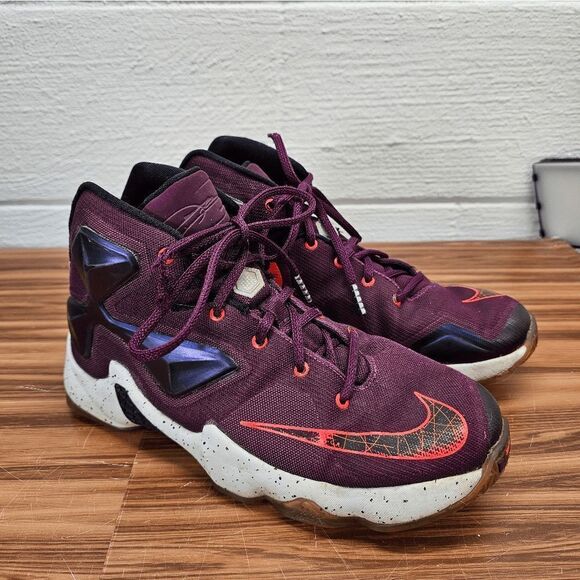 Nike LeBron 13 Mulberry Shoes youth size 6.5 Sneakers High Top - Picture 1 of 8